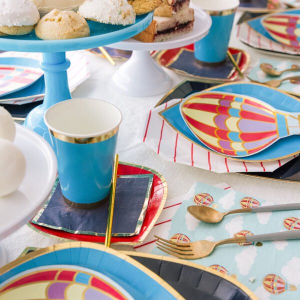 Up, Up & Away Balloon Shaped Plates - 图片 3