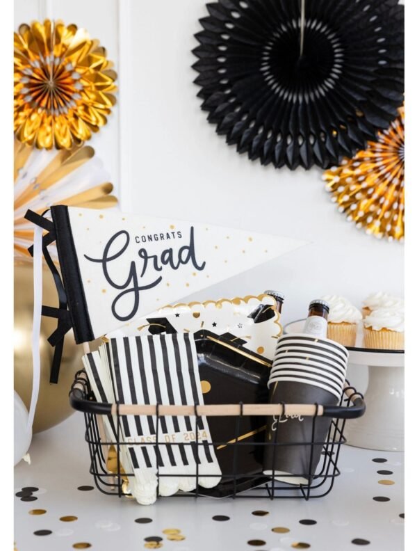 Scalloped Paper Dinner Graduation Caps Plates - 图片 4
