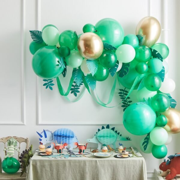 Leafy Green Balloon Arch (x 44 balloons) - 图片 2