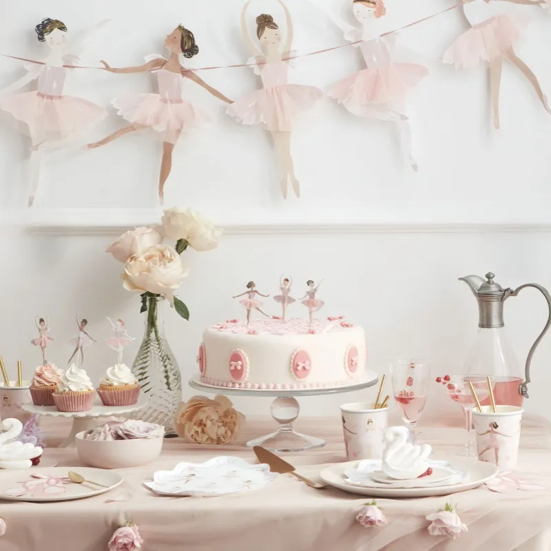 Ballerina Paper Garland Banner | Damai Party