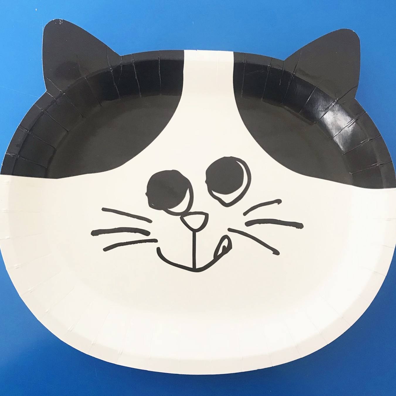 Cat & Fox Shaped Paper Plates - view 3