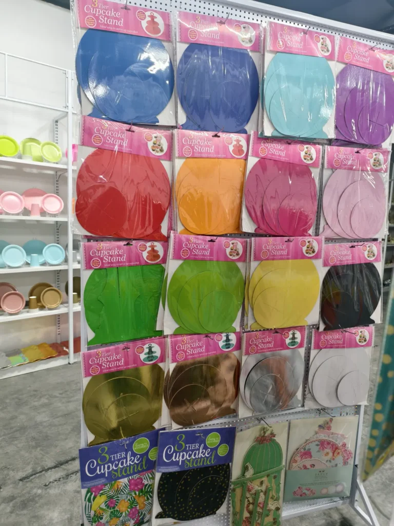 Paper cupcake stands displayed in the Damai Yiwu showroom